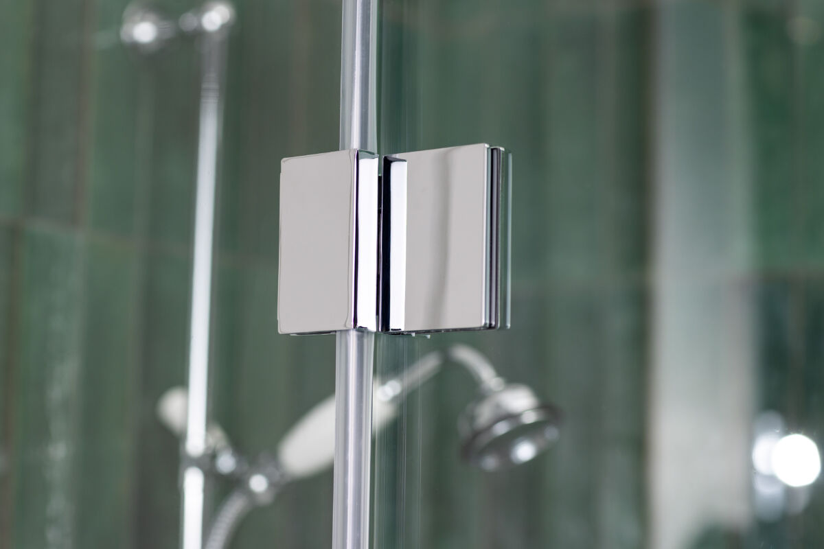Hinge in open position