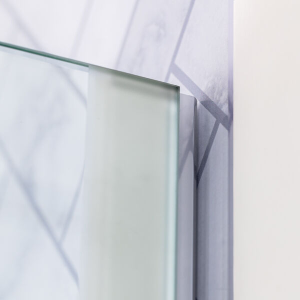 Eclipse Glass Edge and Wall Frame